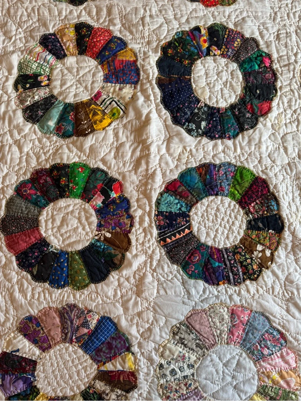 Handmade Vintage Dresden Plate Quilt - Colorful Patchwork on White